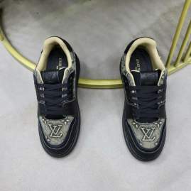 Picture of Louis Vuitton Shoes _SKULVsz38-44hnx061816016